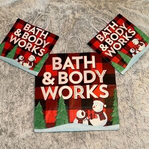 Bath & Body Works Plaid Snowman Shopping Paper Gift Bags